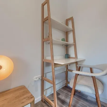 Chic Modern Design Bright & Minimalist Near Duesseldorf And Koeln